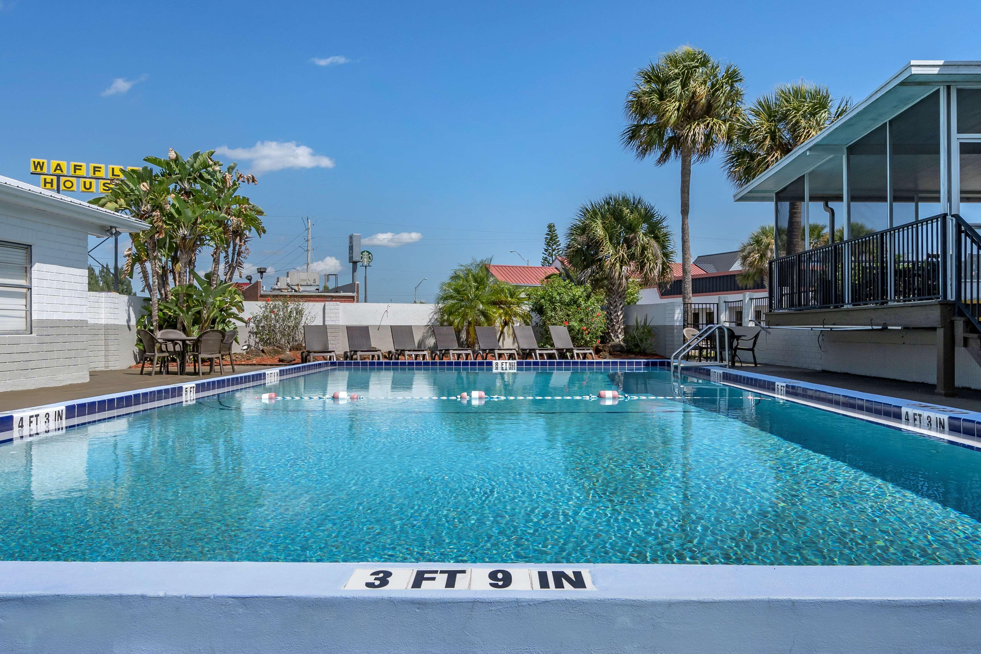 Best Western Space Shuttle Inn Titusville Εξωτερικό φωτογραφία